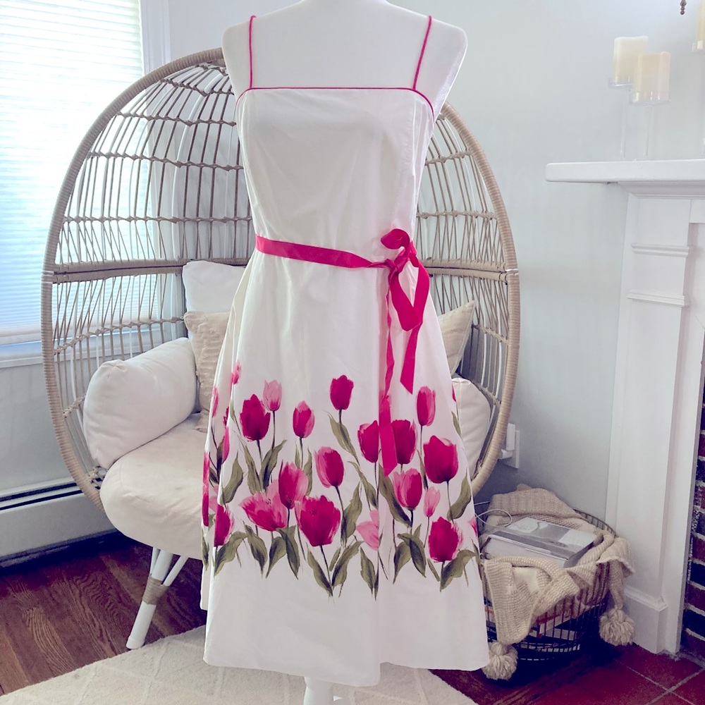 Dressbarn White Tulip Floral Midi Sundress‎ 10P Spring Garden Party Summer